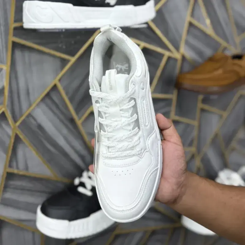 Redtape Casual white Sneakers